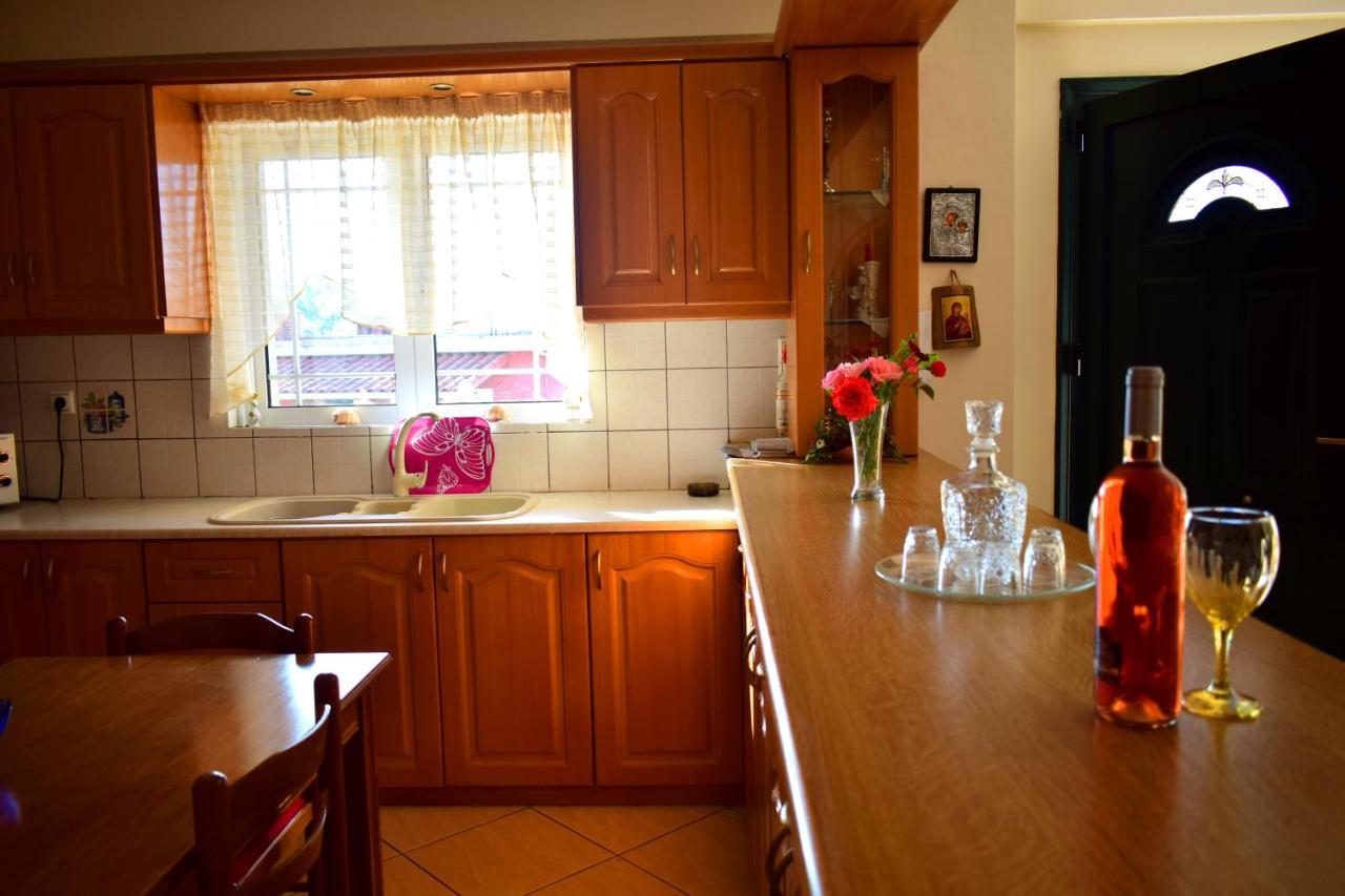Vasw Apartment Agios Nikolaos  エクステリア 写真