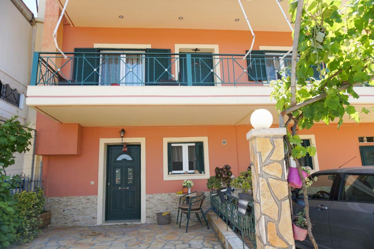 Vasw Apartment Agios Nikolaos  エクステリア 写真
